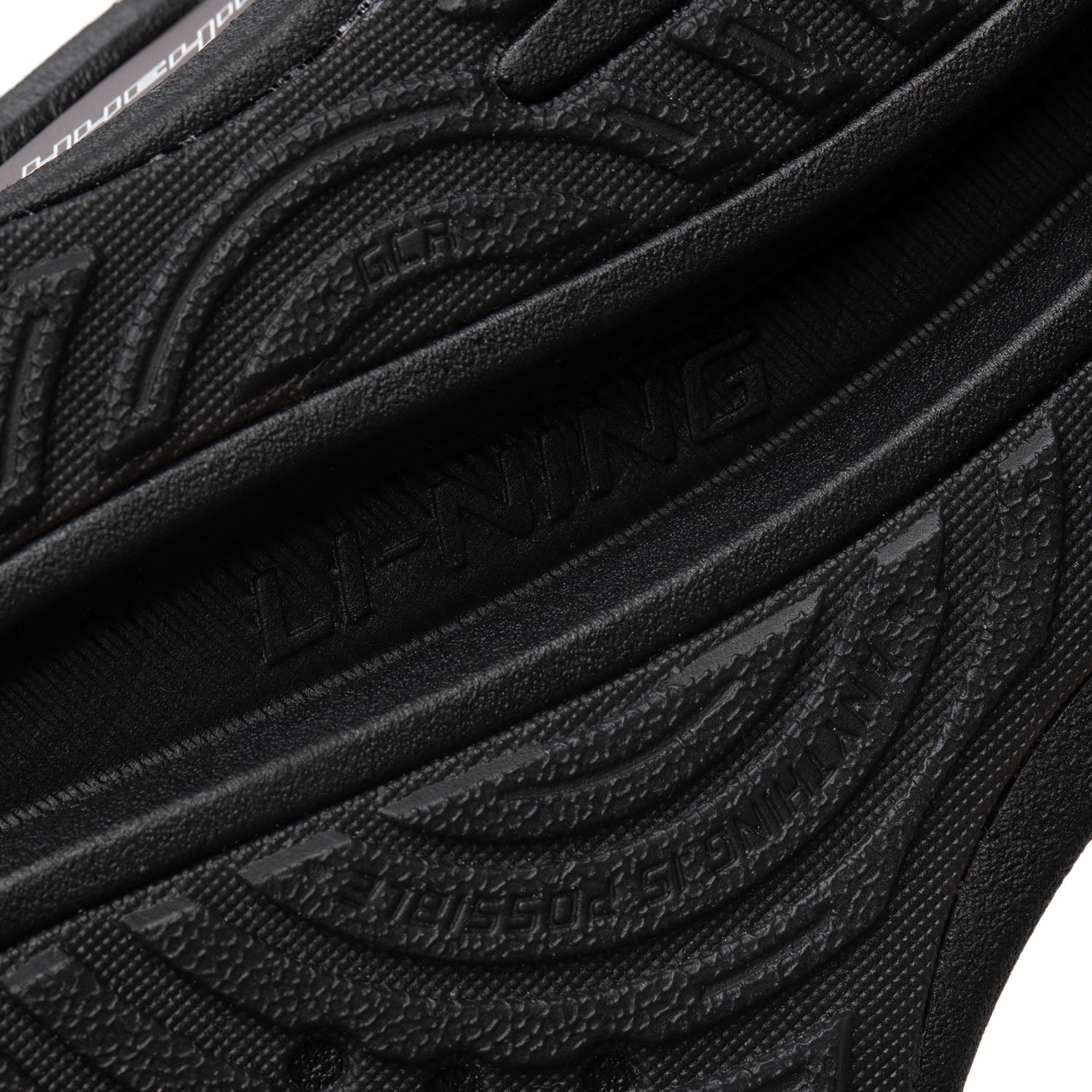 Li-Ning YueYing 4 Black Lady
