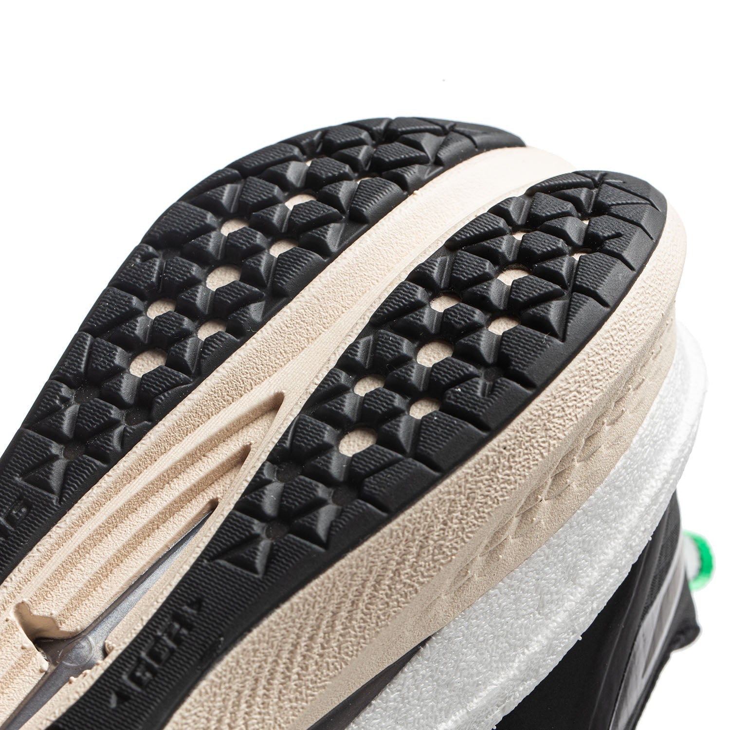 Li-Ning Red Hare 7 Pro Svart Dam