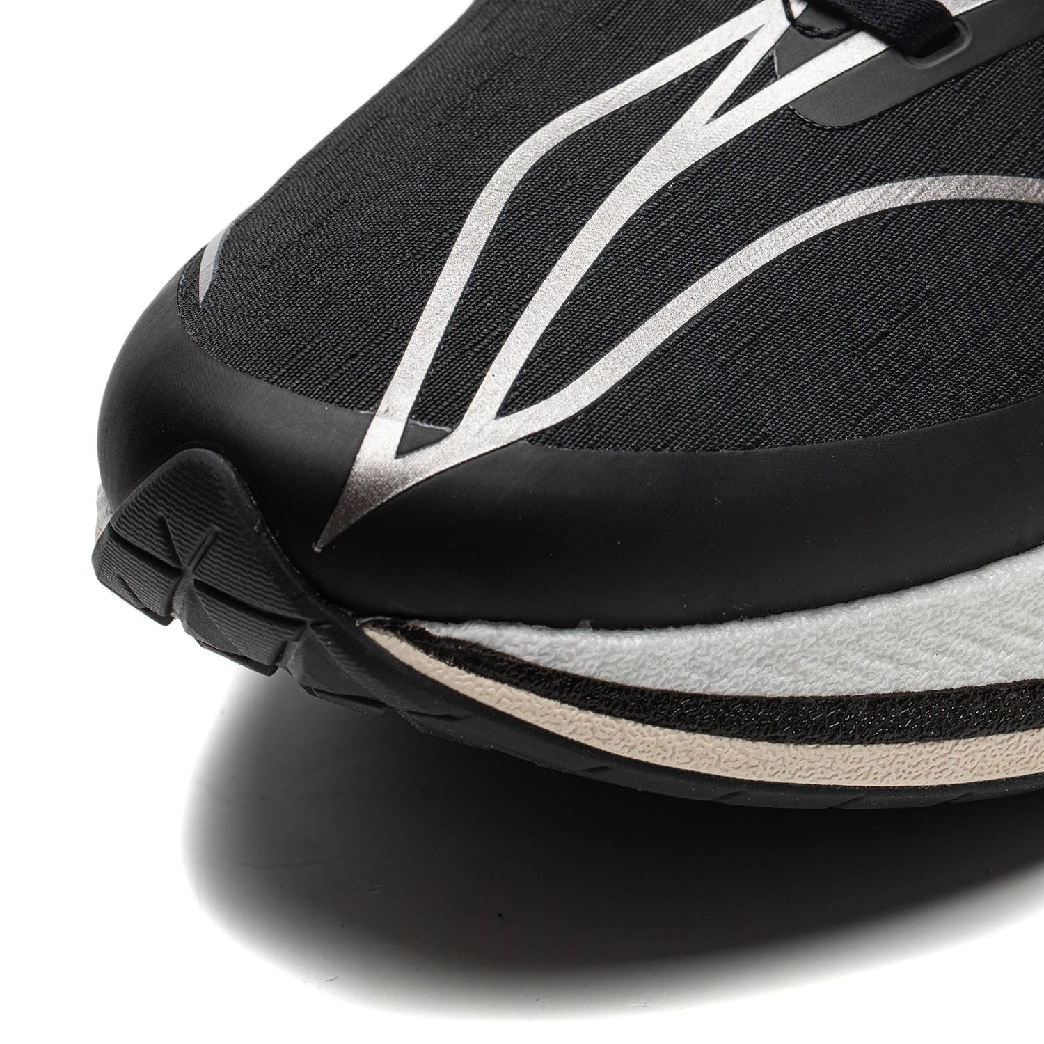 Li-Ning Red Hare 7 Pro Svart Dam