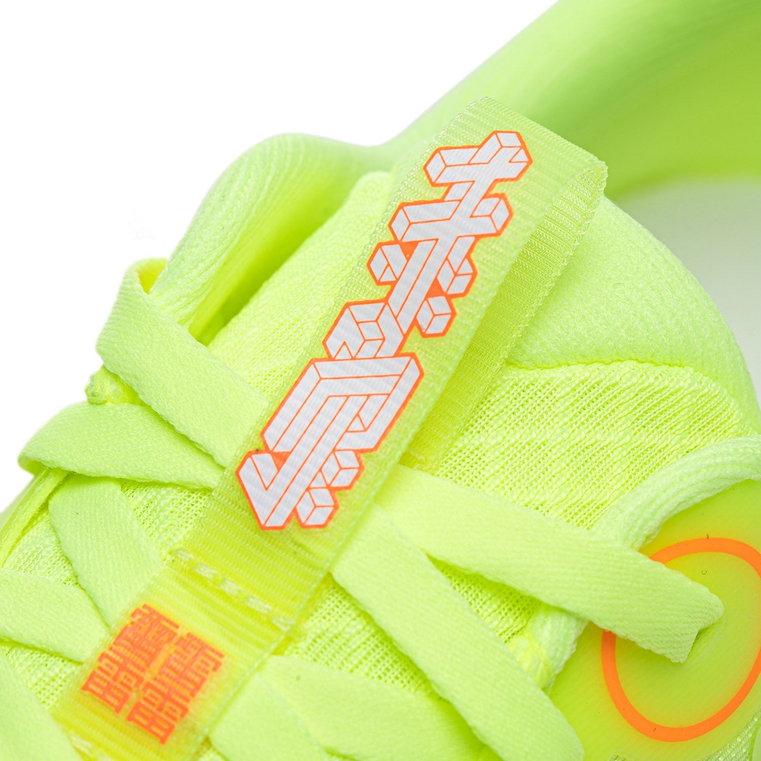 Li-Ning Red Hare 8 Pro